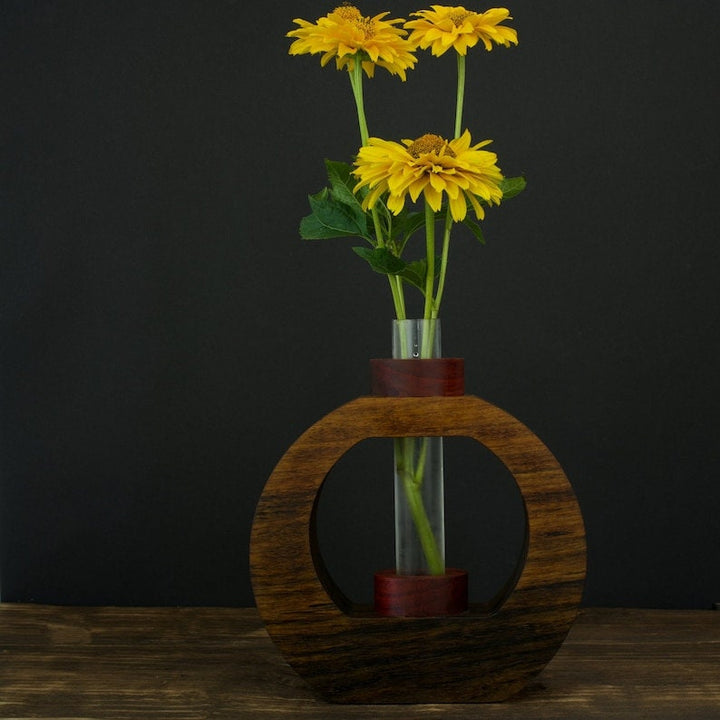 Handgefertigte Holzvase aus exotischem Holz, geeignet für Trocken- und Frischblumen, natürlicher Look Dekostyl